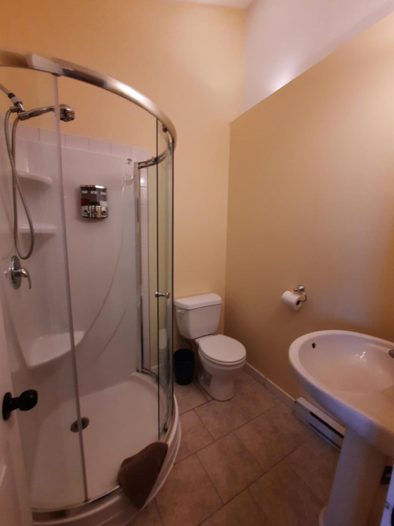 Schweizer Guest house 2*